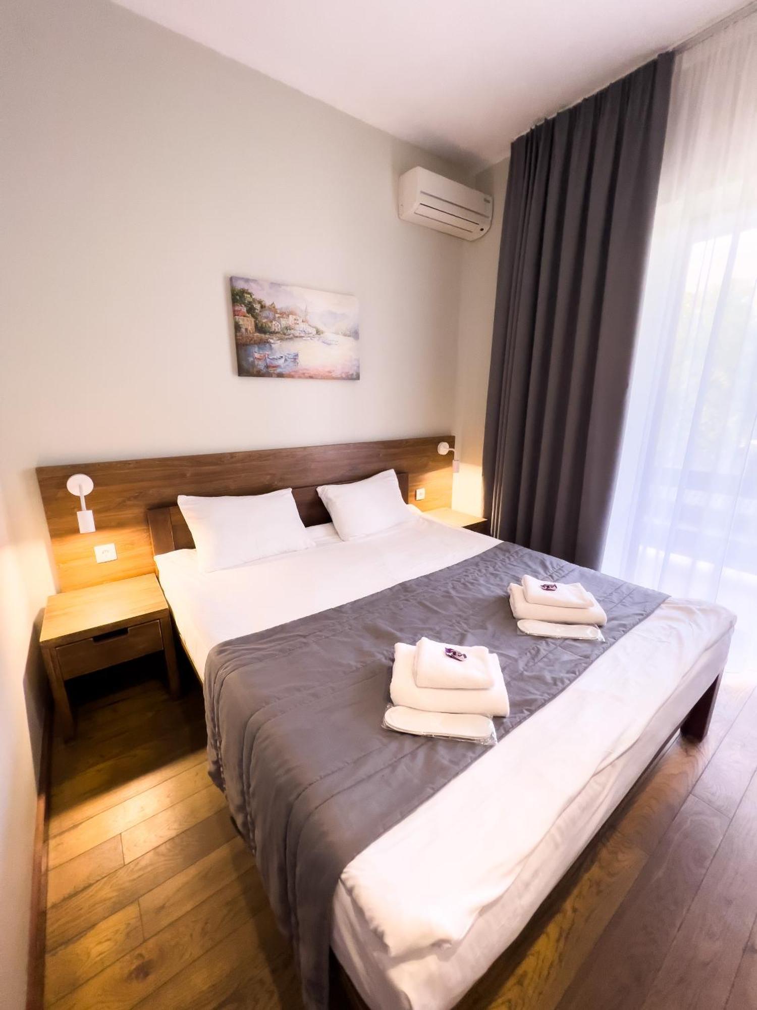Nebos Hotel & Restaurant Ivano-Frankivsk Esterno foto